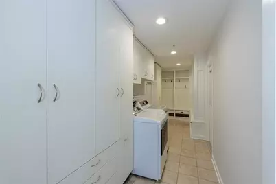 6095 River Shore Parkway NW, Sandy Springs, GA 30328 - Photo 19
