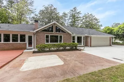 6095 River Shore Parkway NW, Sandy Springs, GA 30328 - Photo 49