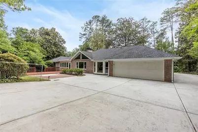 6095 River Shore Parkway NW, Sandy Springs, GA 30328 - Photo 51