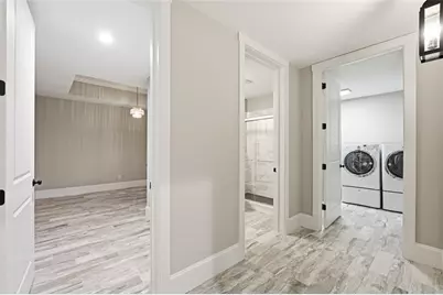 625 W Northway Lane, Atlanta, GA 30342 - Photo 75