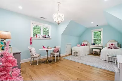 625 W Northway Lane, Atlanta, GA 30342 - Photo 69