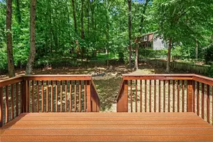 141 Hunting Creek Dr, Marietta, GA 30068 - Photo 23