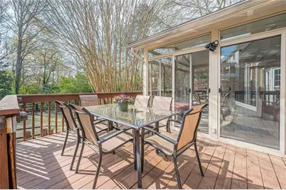 220 Saddle Lake Drive, Roswell, GA 30076 - Photo 51