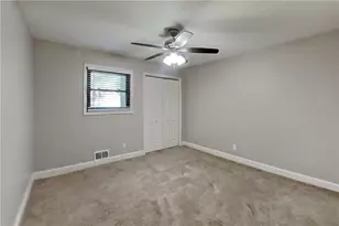 464 Ridgemont Dr, Lawrenceville, GA 30046 - Photo 13