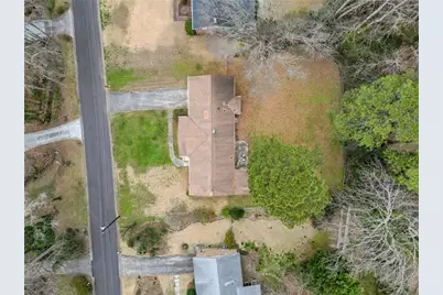 93 Vanessa Drive SE, Smyrna, GA 30082 - Photo 5
