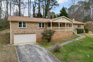 93 Vanessa Dr SE, Smyrna, GA 30082 - Photo 1