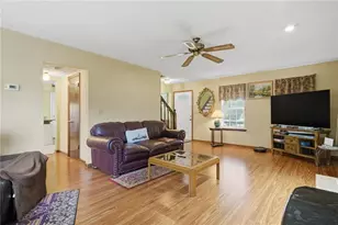 4231 Creek Hollow Way, Duluth, GA 30096 - Photo 5