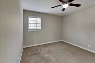 1627 Eric Cir, Lawrenceville, GA 30043 - Photo 9