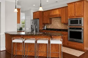 934 Telfair Close, Sandy Springs, GA 30350 - Photo 3