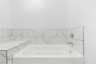 1689 Derry Ave SW, Atlanta, GA 30310 - Photo 21