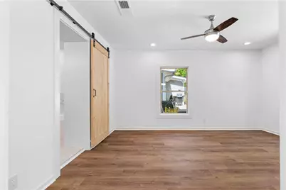 1689 Derry Avenue SW, Atlanta, GA 30310 - Photo 15