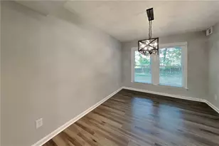 524 Meadowfield Ct, Lawrenceville, GA 30043 - Photo 7