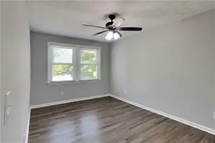 524 Meadowfield Ct, Lawrenceville, GA 30043 - Photo 15
