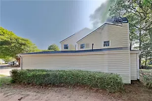 524 Meadowfield Ct, Lawrenceville, GA 30043 - Photo 19