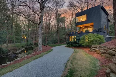 585 Mountain Way NE, Atlanta, GA 30342 - Photo 53