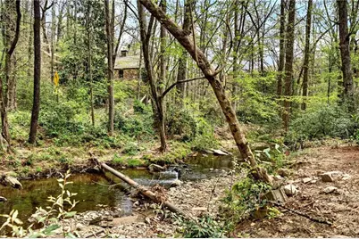 585 Mountain Way NE, Atlanta, GA 30342 - Photo 49