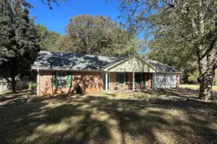 574 Almand Branch Rd, Conyers, GA 30094 - Photo 1