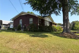 701 Oakcrest Dr, Rockmart, GA 30153 - Photo 3
