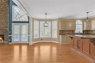 105 Kensington Pond Ct, Roswell, GA 30075 - Photo 9