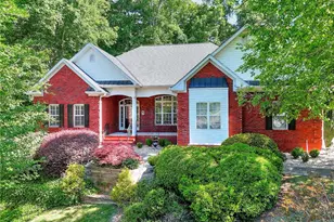 1821 Wesleyan Ln, Loganville, GA 30052 - Photo 1