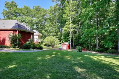 1821 Wesleyan Lane, Loganville, GA 30052 - Photo 5