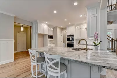 6032 Thunder Woods Trail, Sugar Hill, GA 30518 - Photo 13
