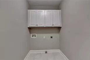6032 Thunder Woods Trail, Sugar Hill, GA 30518 - Photo 37