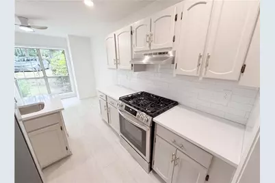1128 Weatherstone Drive NE, Atlanta, GA 30324 - Photo 9