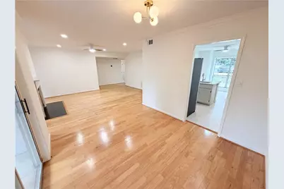 1128 Weatherstone Drive NE, Atlanta, GA 30324 - Photo 11