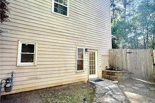 2055 Township Dr, Woodstock, GA 30189 - Photo 3