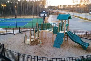 639 Blue Juniper Cir, Loganville, GA 30052 - Photo 23