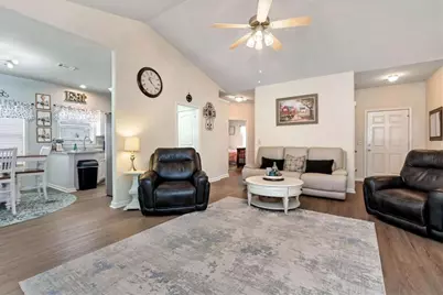 1424 Silvergate Way, Winder, GA 30680 - Photo 9