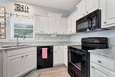 1424 Silvergate Way, Winder, GA 30680 - Photo 3