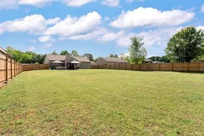 1424 Silvergate Way, Winder, GA 30680 - Photo 31
