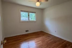 157 Jennifer Ln NW, Lilburn, GA 30047 - Photo 9