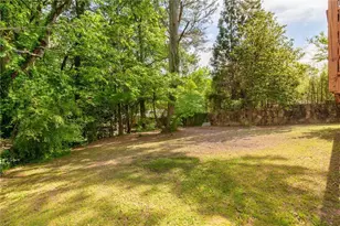 2413 N Decatur Rd, Decatur, GA 30033 - Photo 33