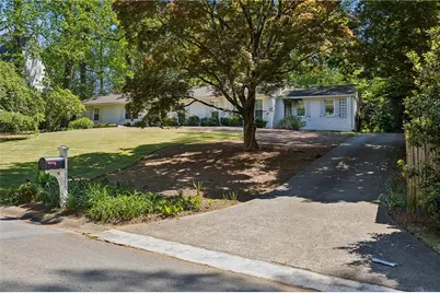 4775 Merlendale Court, Atlanta, GA 30327 - Photo 13