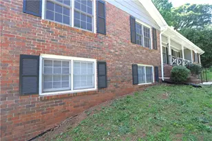4732 Valley Dale Dr SW, Lilburn, GA 30047 - Photo 21