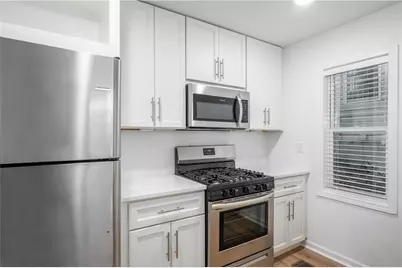 704 Durant Place NE #B, Atlanta, GA 30308 - Photo 11