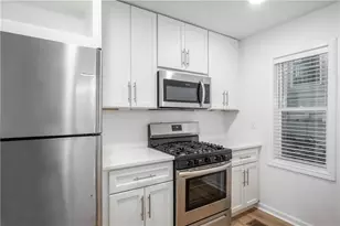 704 Durant Pl NE, Atlanta, GA 30308 - Photo 11