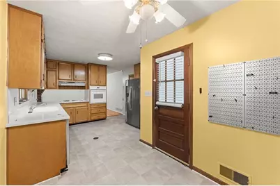 145 Bainbridge Trail, Roswell, GA 30076 - Photo 9