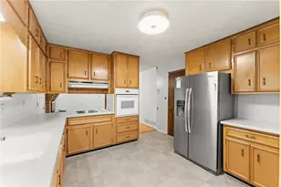 145 Bainbridge Trail, Roswell, GA 30076 - Photo 7