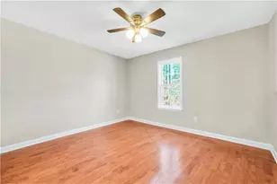 996 Coan Dr, Locust Grove, GA 30248 - Photo 11