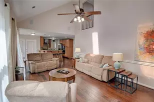 5265 N Hillbrooke Trace, Johns Creek, GA 30005 - Photo 19