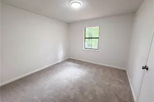 6369 Redan Square, Lithonia, GA 30058 - Photo 11