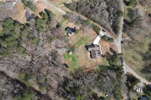 233 Hunter Rd, Jefferson, GA 30549 - Photo 35