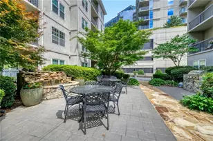 1075 Peachtree Walk NE, Atlanta, GA 30309 - Photo 21