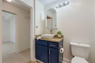 1075 Peachtree Walk NE, Atlanta, GA 30309 - Photo 17