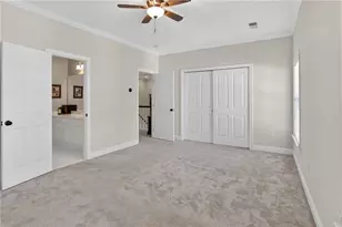 8000 Lexington Dr, Roswell, GA 30075 - Photo 19