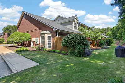 8000 Lexington Drive, Roswell, GA 30075 - Photo 23